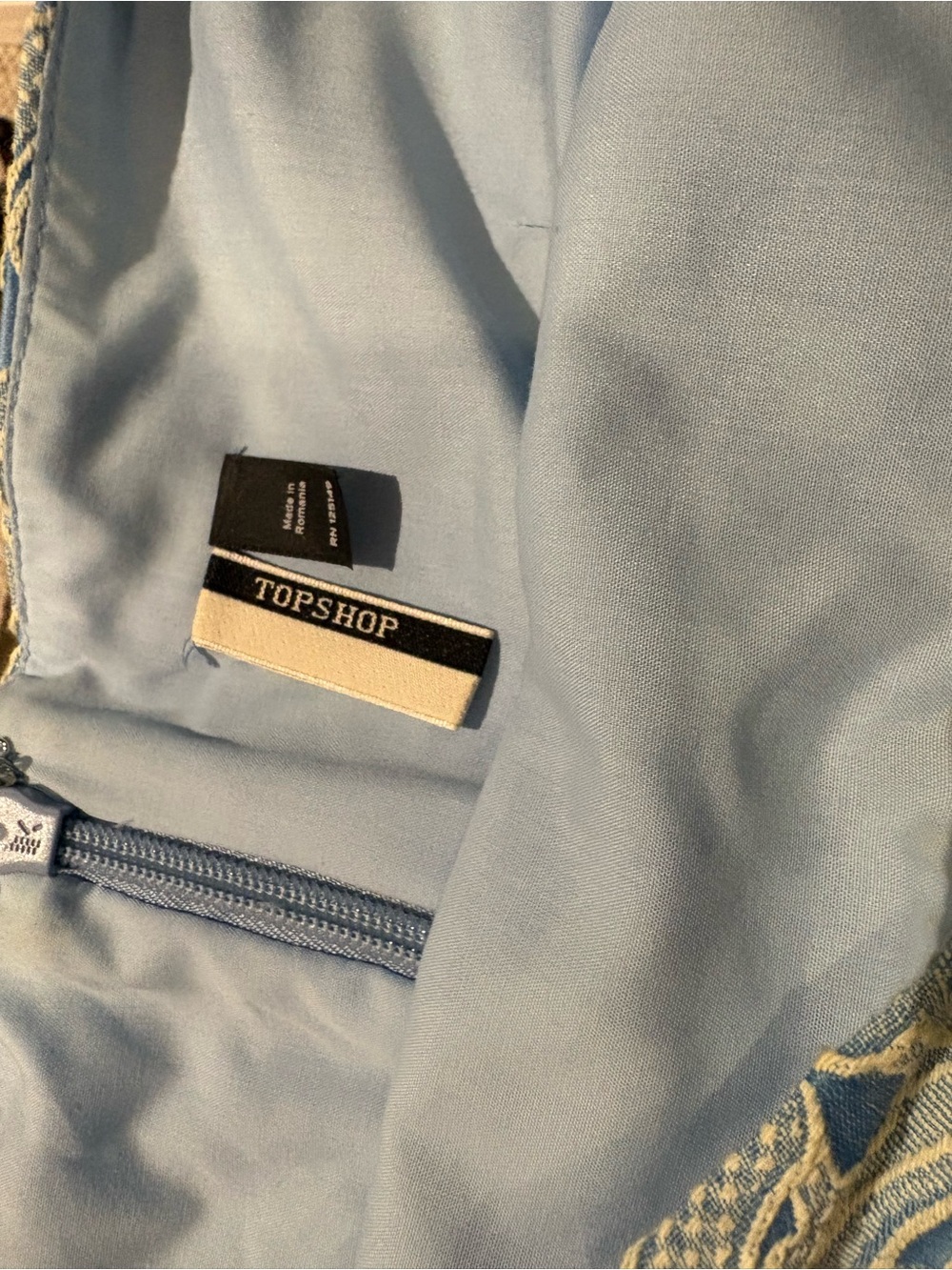 Topshop size 6 Blue and Cream Brocade Fit-and-Flare Dress - Picture 2 of 4